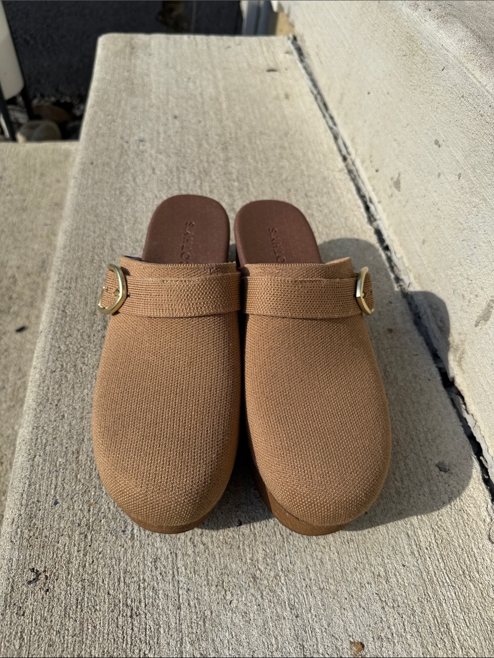 Rothy's Tan Knit Slip-On Clogs with Gold Buckle